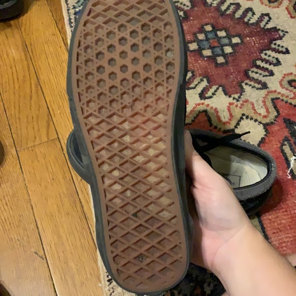 Suede Black Vans - Picture 4 of 4